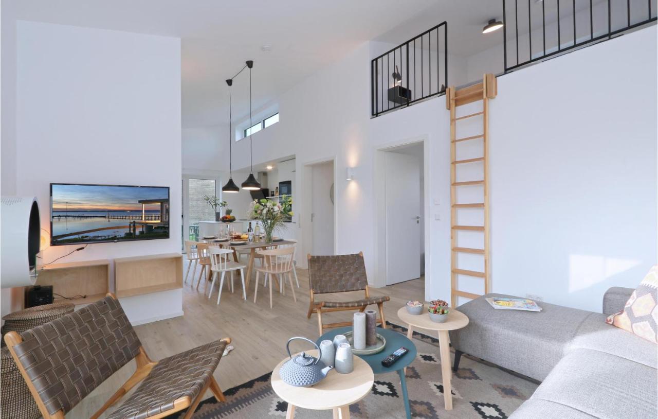 Lovely Home In Lembruch-Duemmer See With Sauna Екстериор снимка