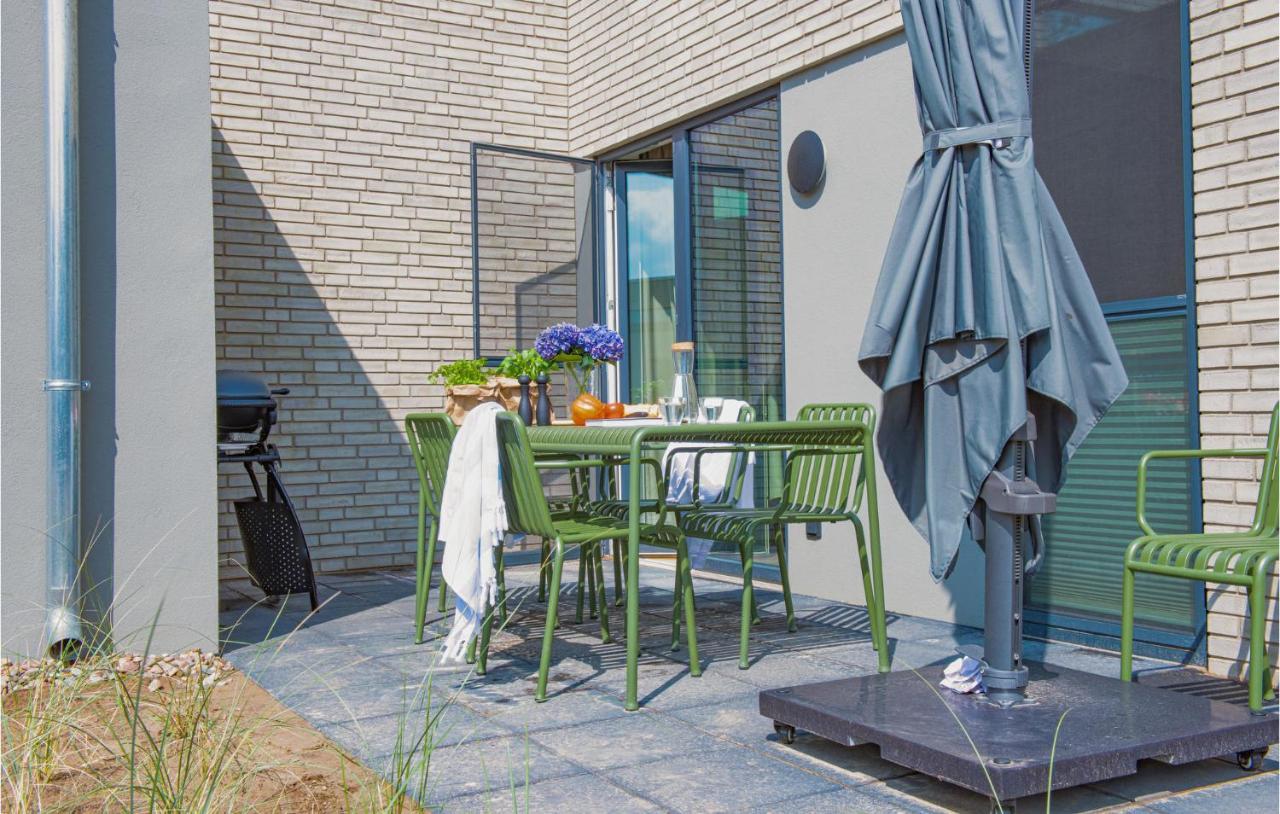 Lovely Home In Lembruch-Duemmer See With Sauna Екстериор снимка
