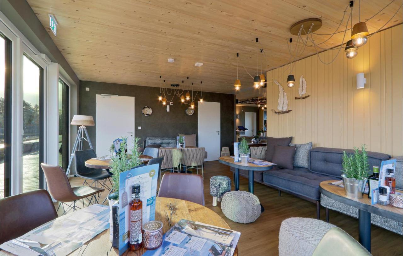 Lovely Home In Lembruch-Duemmer See With Sauna Екстериор снимка